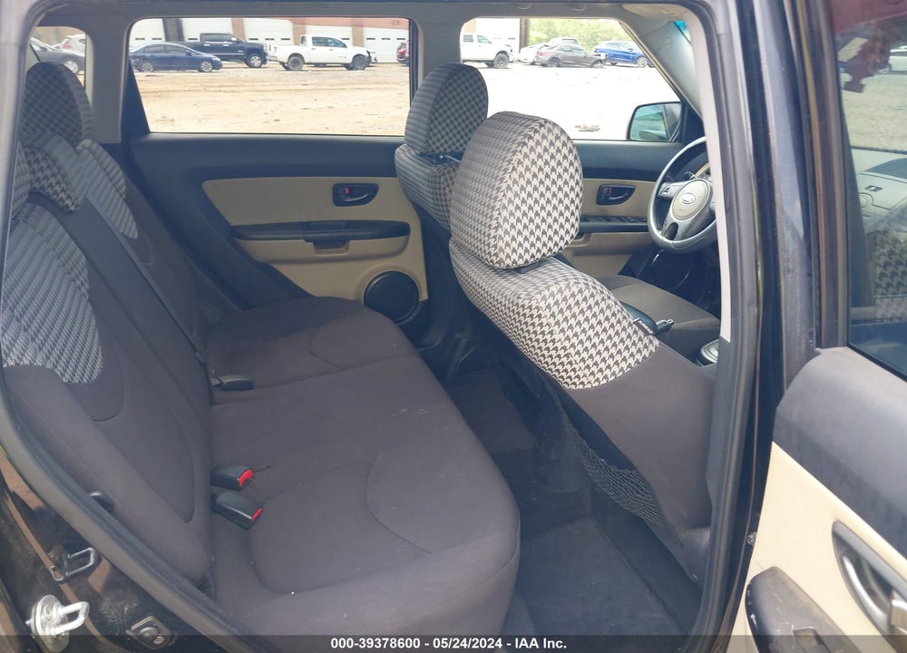 2011 KIA SOUL VIN: KNDJT2A20B7316404