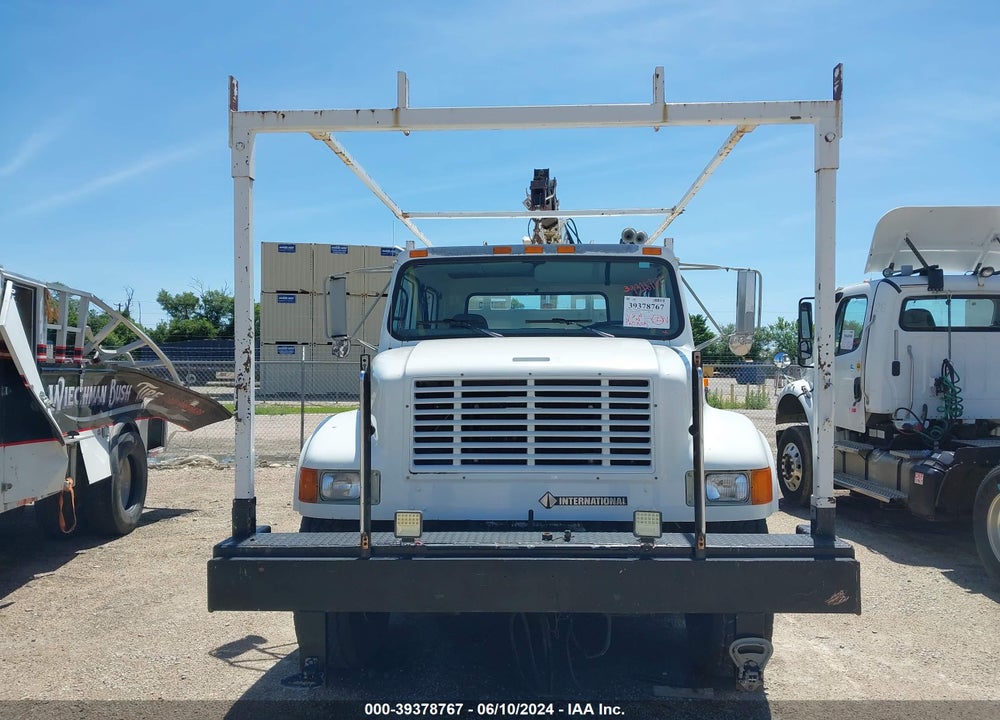 2002 INTERNATIONAL 4000 4900 VIN: 1HTSHADT42H552832