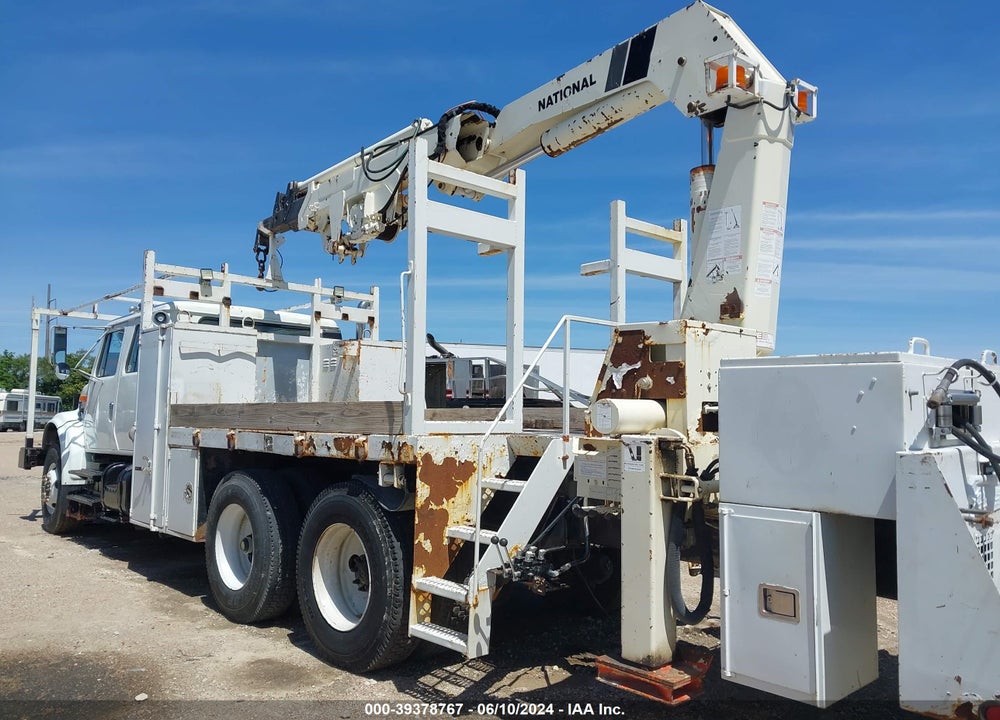2002 INTERNATIONAL 4000 4900 VIN: 1HTSHADT42H552832
