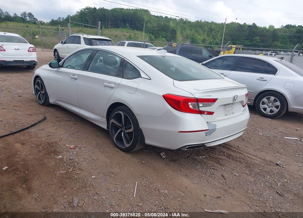 2018 HONDA ACCORD SPORT 2.0T VIN: 1HGCV2F3XJA015324