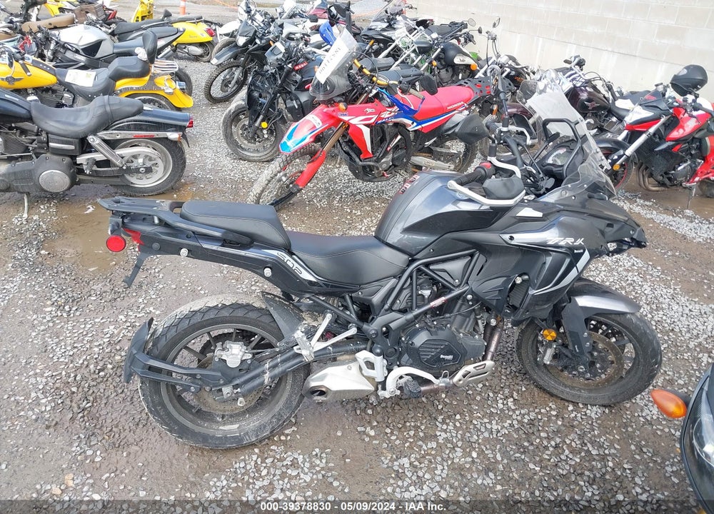 2022 BENELLI TRK502 VIN: LBBPHF056NBD19756