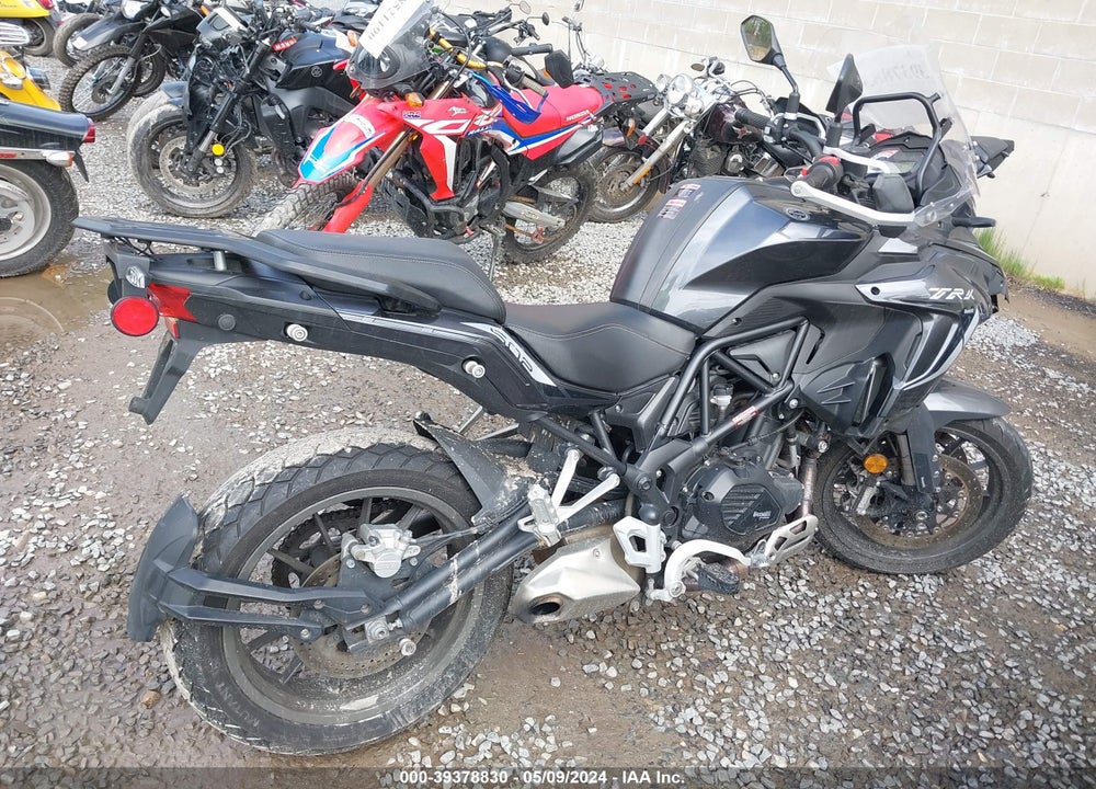 2022 BENELLI TRK502 VIN: LBBPHF056NBD19756