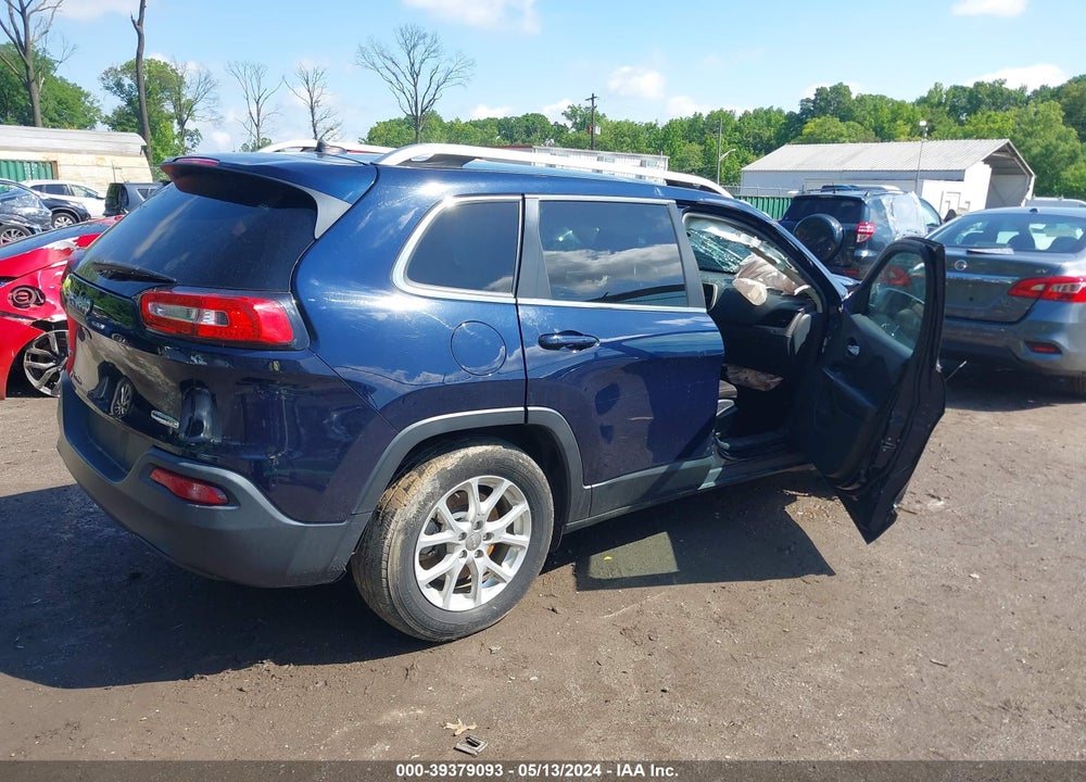 2015 JEEP CHEROKEE LATITUDE VIN: 1C4PJMCB8FW679456