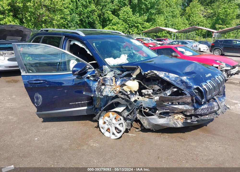 2015 JEEP CHEROKEE LATITUDE VIN: 1C4PJMCB8FW679456