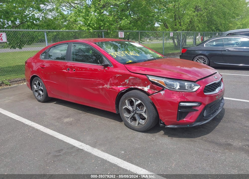 2019 KIA FORTE LXS VIN: 3KPF24AD5KE067524