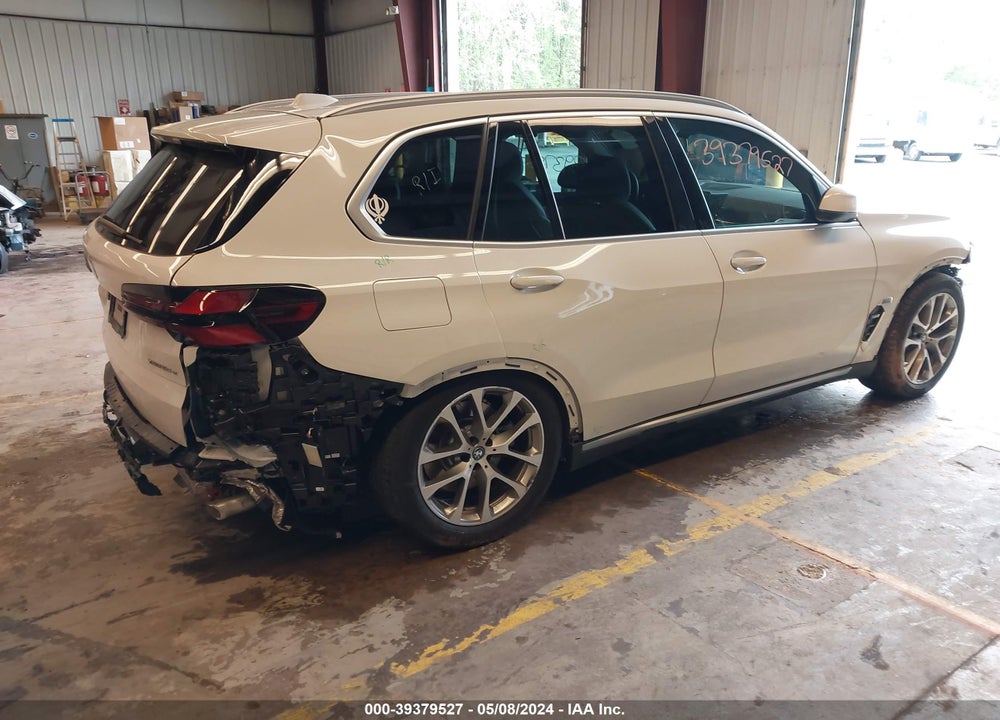 2024 BMW X5 PHEV XDRIVE50E VIN: 5UX43EU05R9T86308