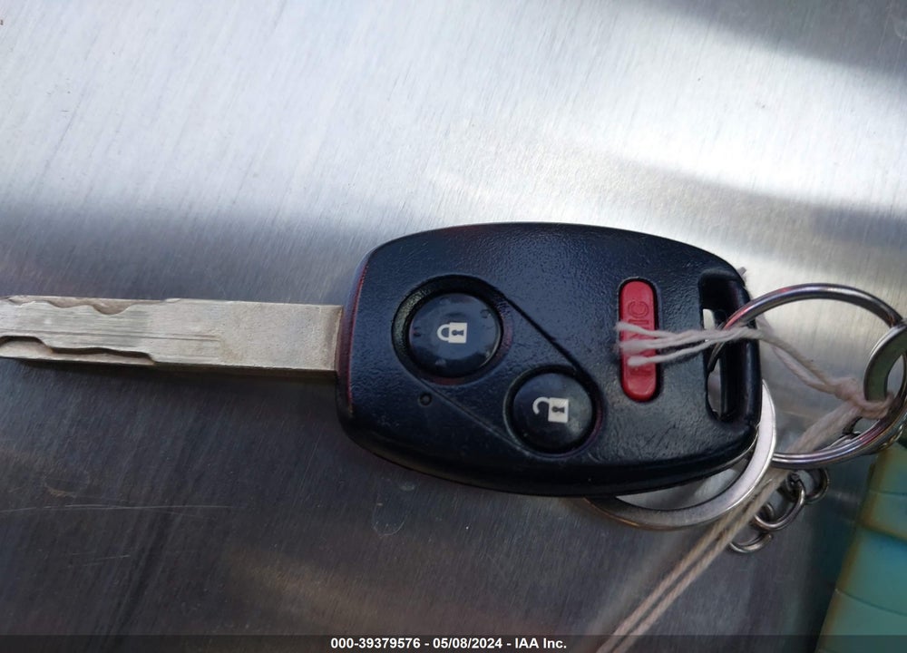 2012 HONDA FIT VIN: JHMGE8H34CC038913