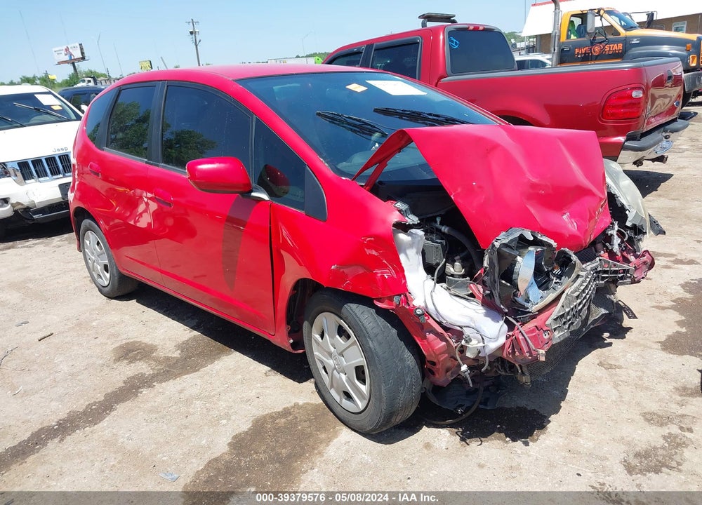 2012 HONDA FIT VIN: JHMGE8H34CC038913
