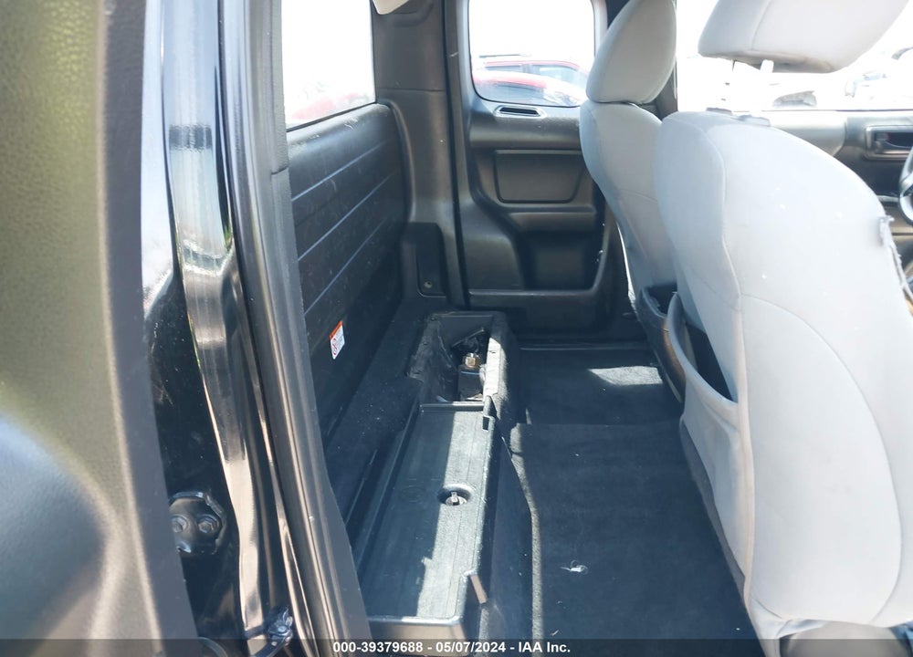 2018 TOYOTA TACOMA VIN: 5TFRX5GN3JX107621