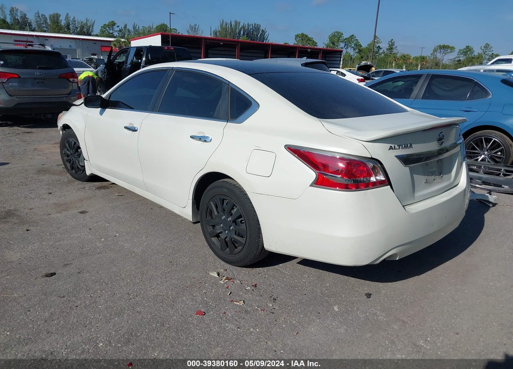2015 NISSAN ALTIMA 2.5 S VIN: 1N4AL3APXFC272688