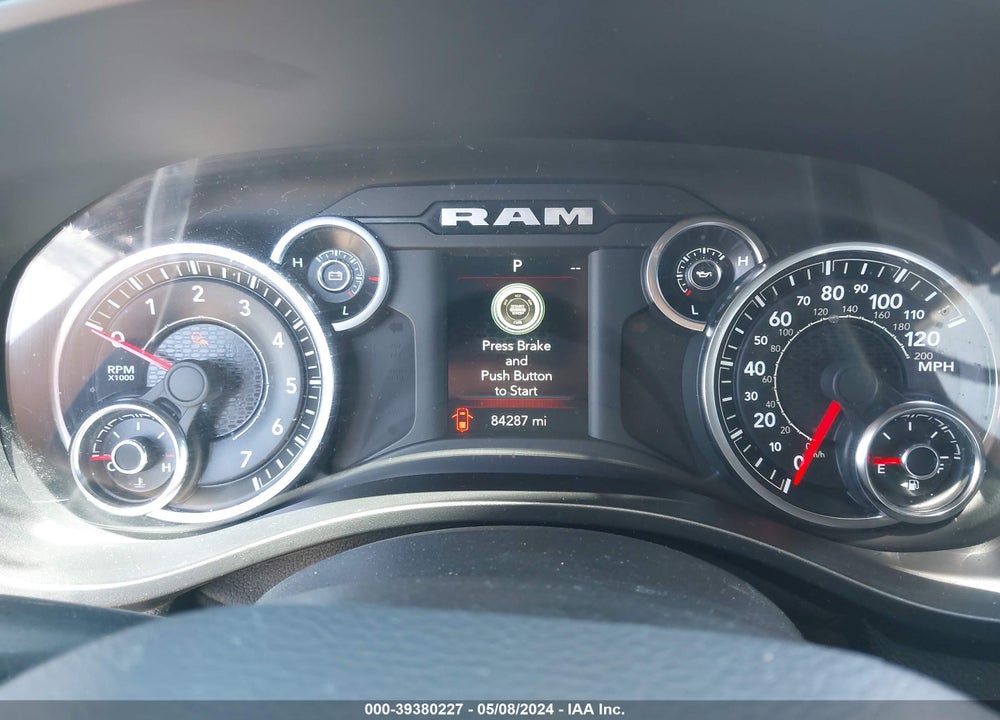 2020 RAM 1500 LONE STAR 4X2 5'7 BOX VIN: 1C6RREFT5LN238677