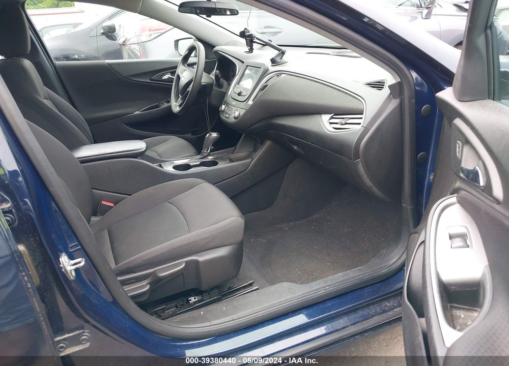 2017 CHEVROLET MALIBU LS VIN: 1G1ZB5ST5HF279582