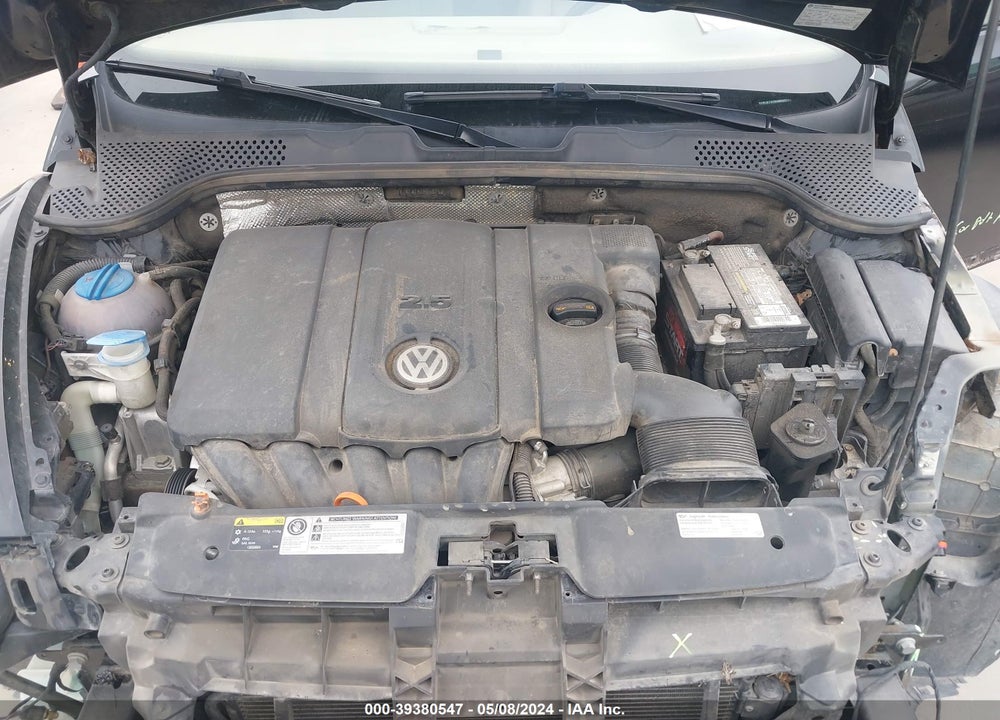 2013 VOLKSWAGEN BEETLE 2.5L VIN: 3VWJX7AT8DM666752