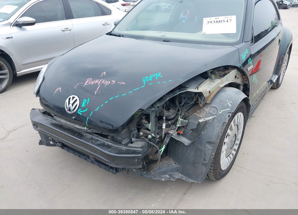 2013 VOLKSWAGEN BEETLE 2.5L VIN: 3VWJX7AT8DM666752