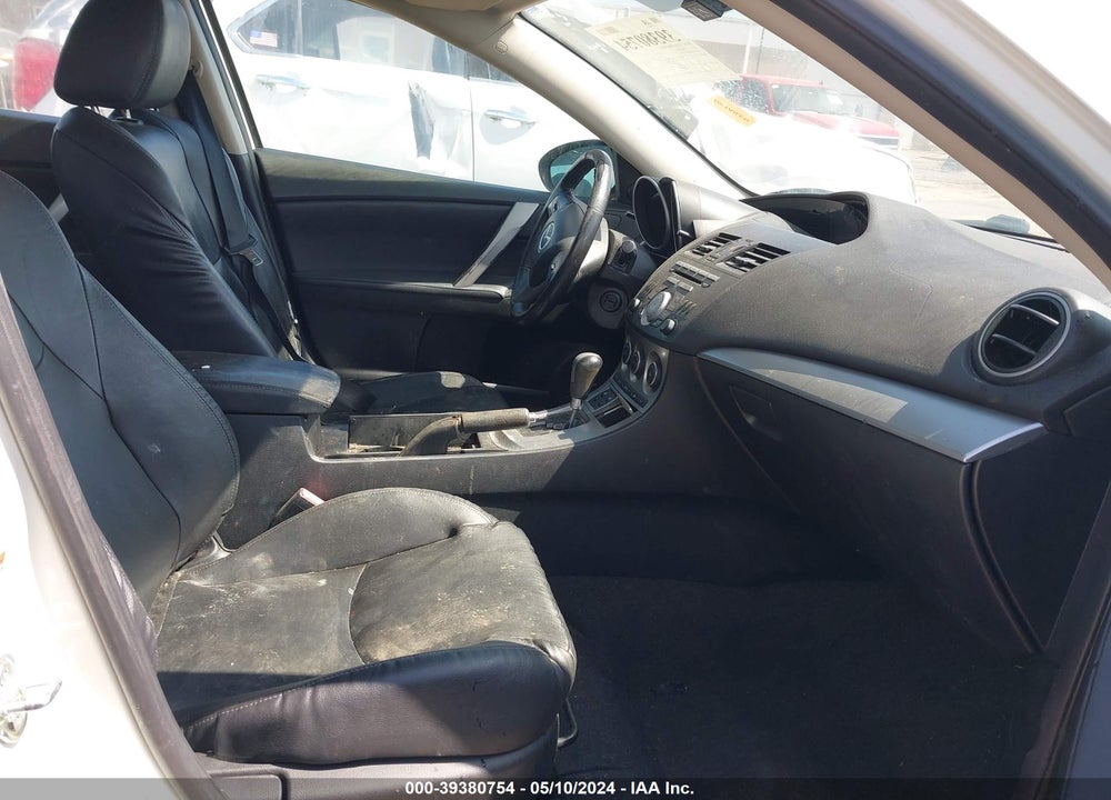 2011 MAZDA 3 S GRAND TOURING VIN: JM1BL1M60B1457814