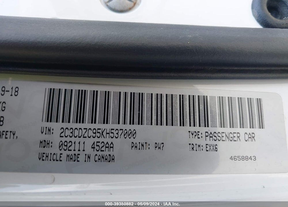 2019 DODGE CHALLENGER SRT HELLCAT VIN: 2C3CDZC95KH537000