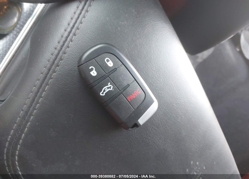 2019 DODGE CHALLENGER SRT HELLCAT VIN: 2C3CDZC95KH537000