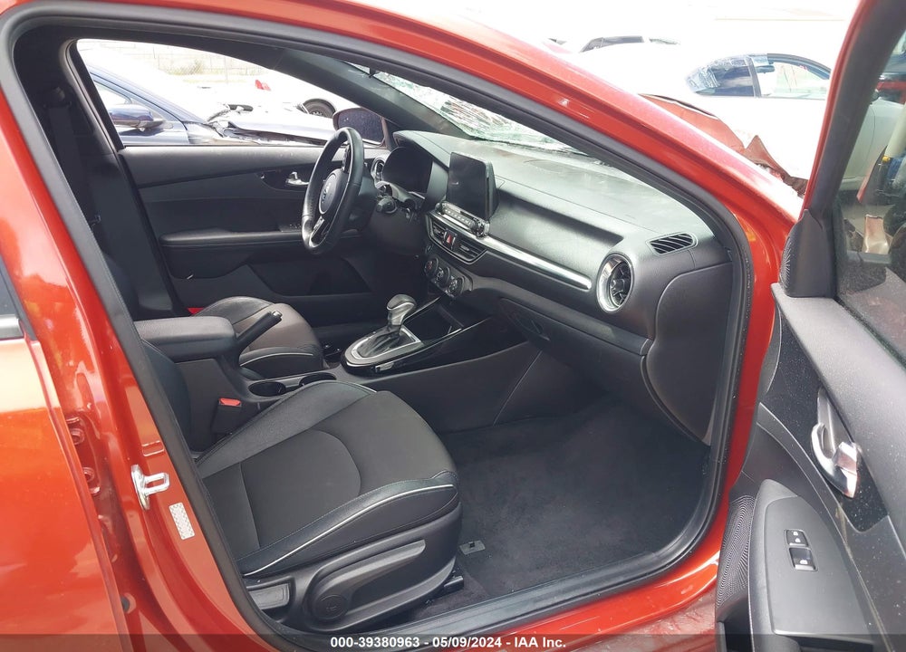 2021 KIA FORTE GT LINE VIN: 3KPF34AD6ME379898