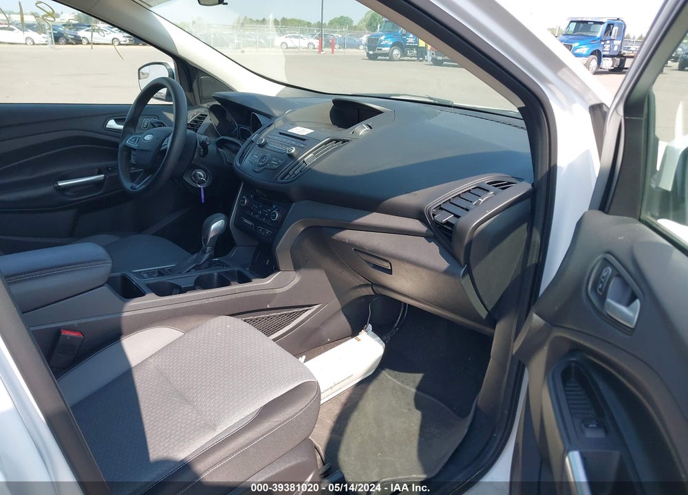 2018 FORD ESCAPE SE VIN: 1FMCU9GDXJUB25723