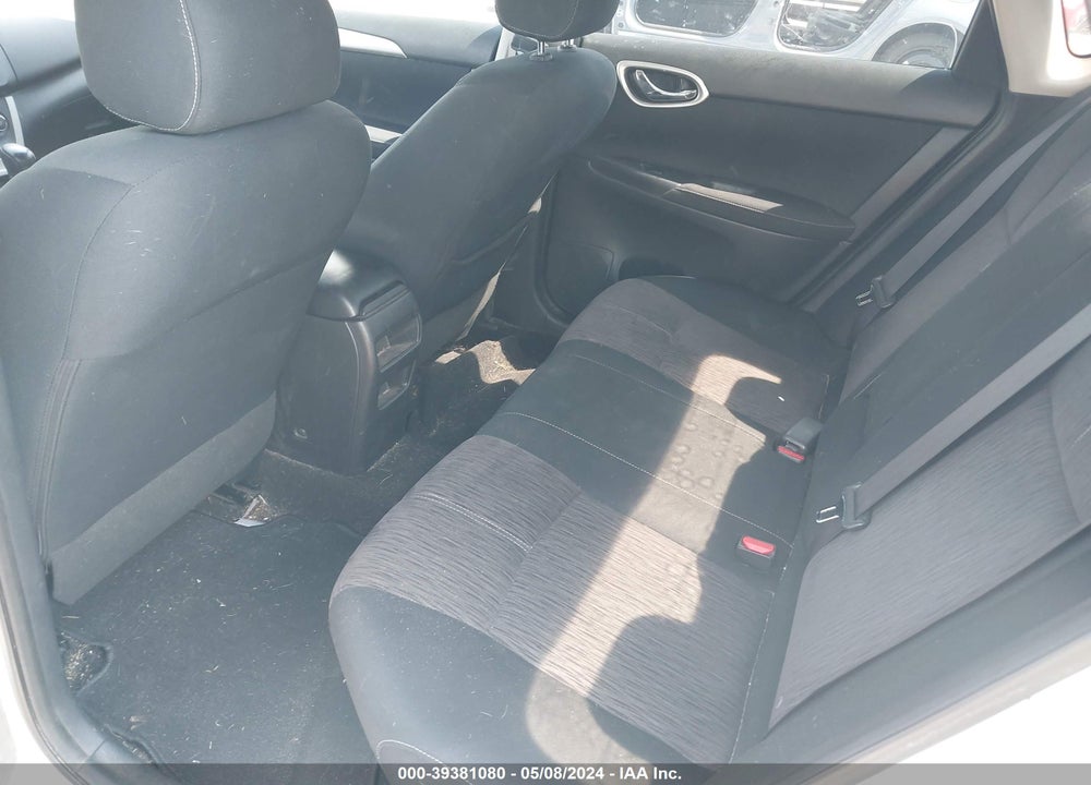 2015 NISSAN SENTRA SV VIN: 3N1AB7AP4FY215160