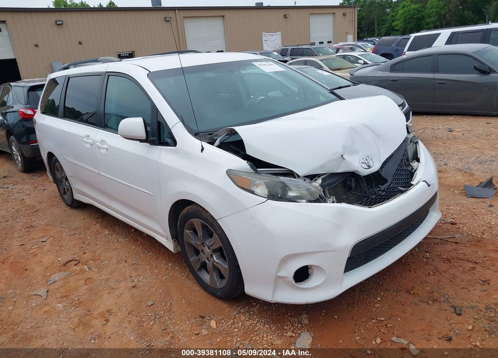 2012 TOYOTA SIENNA SE 8 PASSENGER VIN: 5TDXK3DC8CS216890
