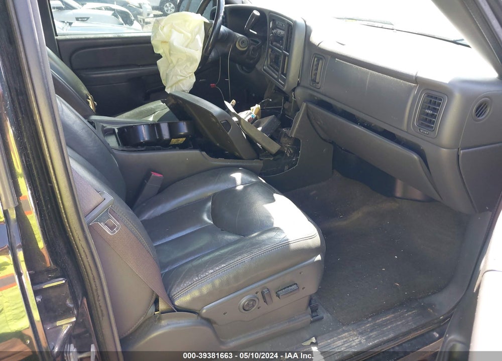 2005 CHEVROLET SILVERADO 1500 Z71 VIN: 2GCEK13T151318636