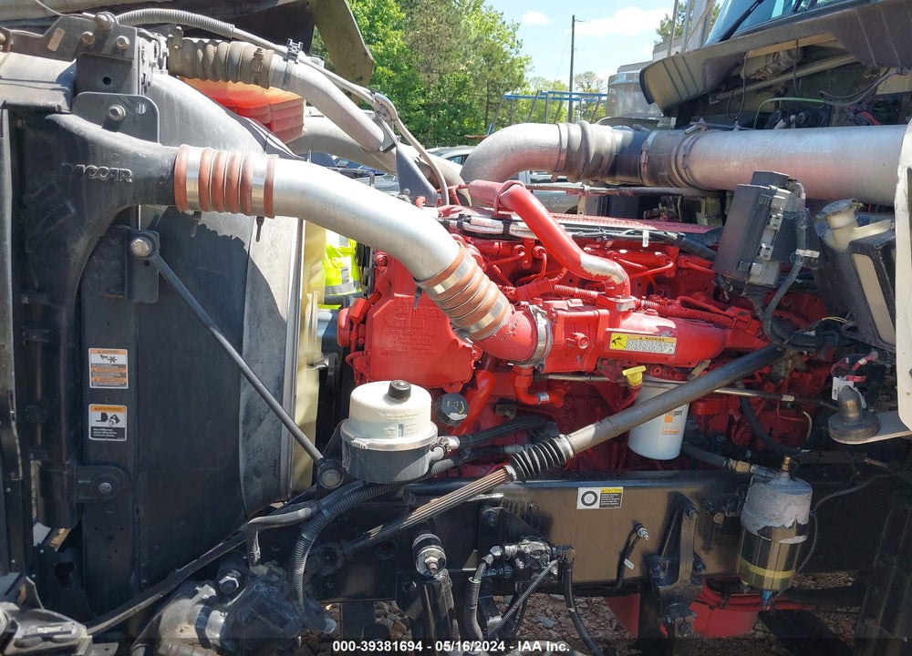 2014 KENWORTH W900 VIN: 1XKWD49X4EJ414880