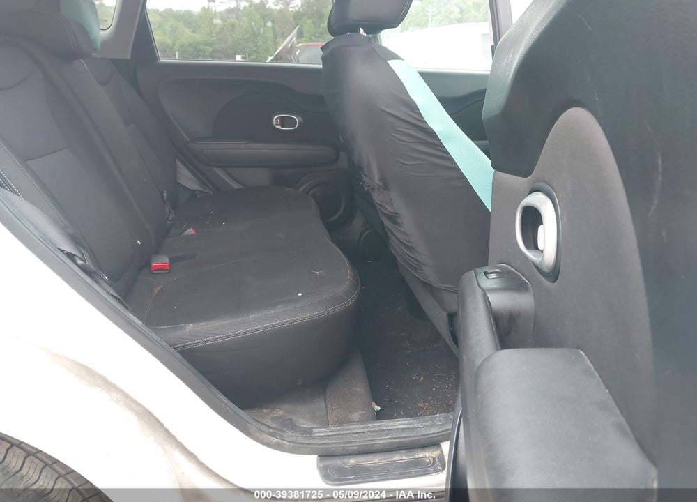 2015 KIA SOUL VIN: KNDJN2A20F7225990