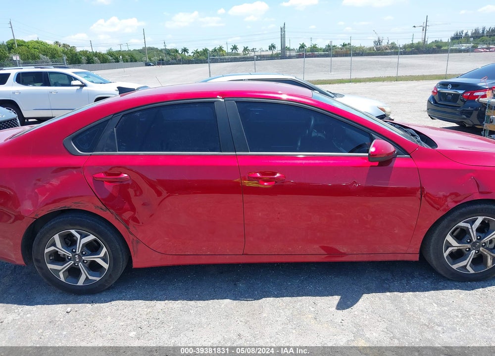 2021 KIA FORTE LXS VIN: 3KPF24AD2ME358954