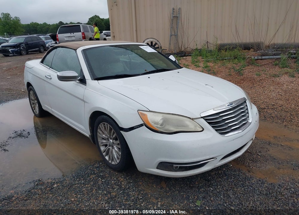 2013 CHRYSLER 200 LIMITED VIN: 1C3BCBFG5DN627984