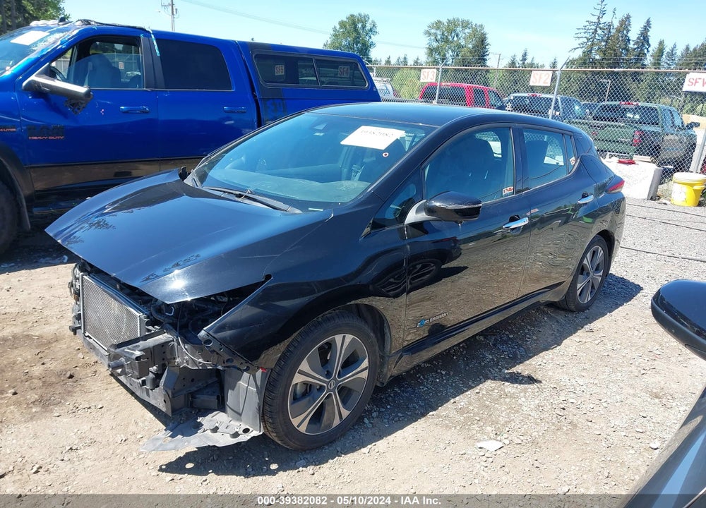 2018 NISSAN LEAF SL VIN: 1N4AZ1CP3JC300243
