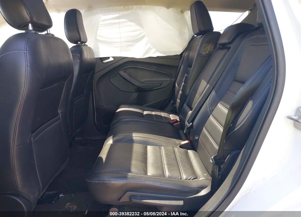 2018 FORD ESCAPE SEL VIN: 1FMCU9HDXJUD28027