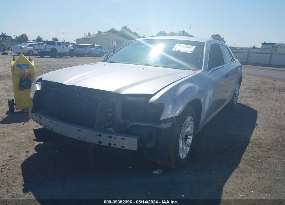 2015 CHRYSLER 300 LIMITED VIN: 2C3CCAAG6FH930791