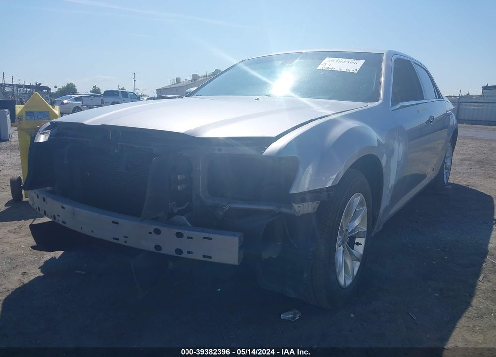 2015 CHRYSLER 300 LIMITED VIN: 2C3CCAAG6FH930791