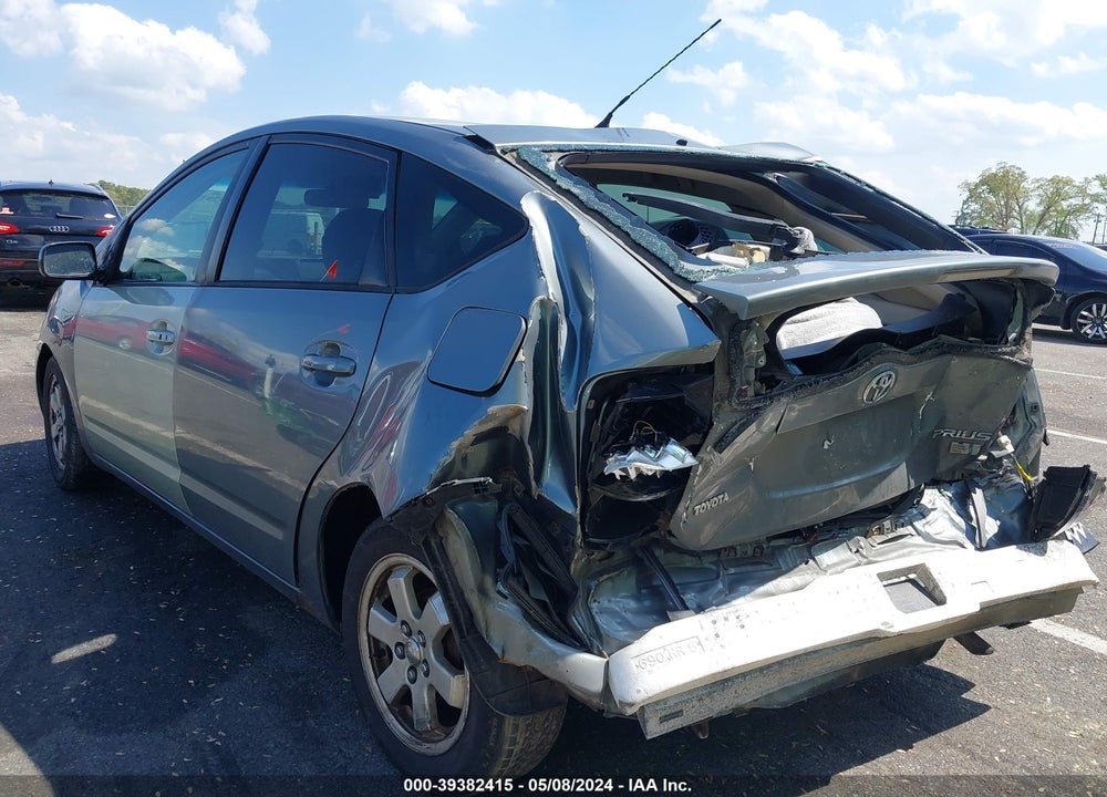 2005 TOYOTA PRIUS VIN: JTDKB22U253106499