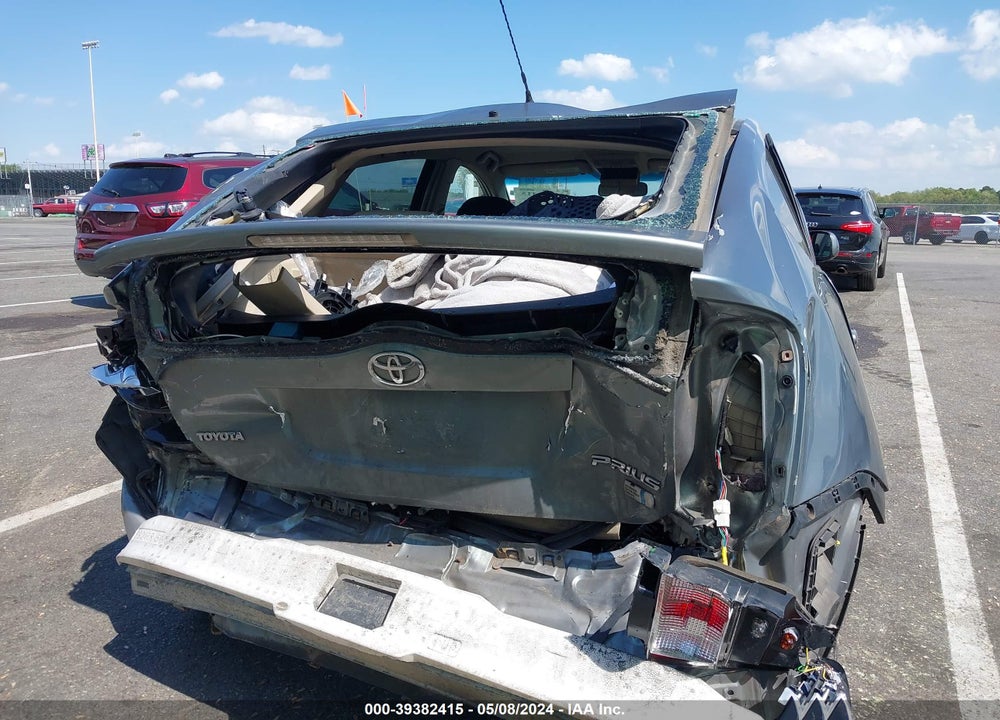 2005 TOYOTA PRIUS VIN: JTDKB22U253106499