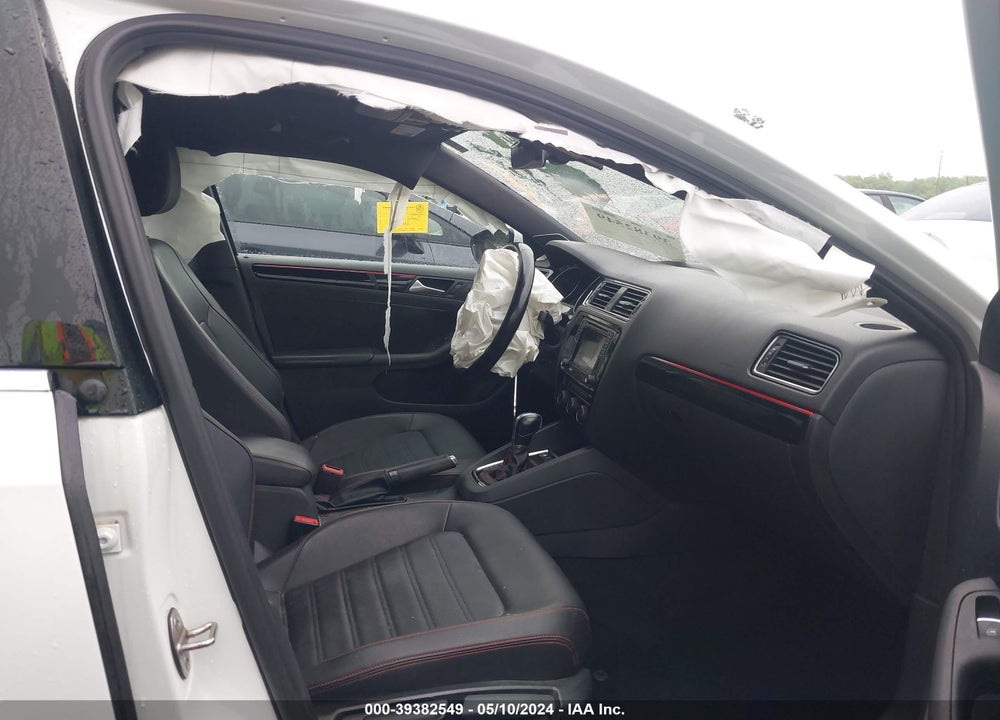 2017 VOLKSWAGEN JETTA GLI VIN: 3VW4T7AJ7HM318597