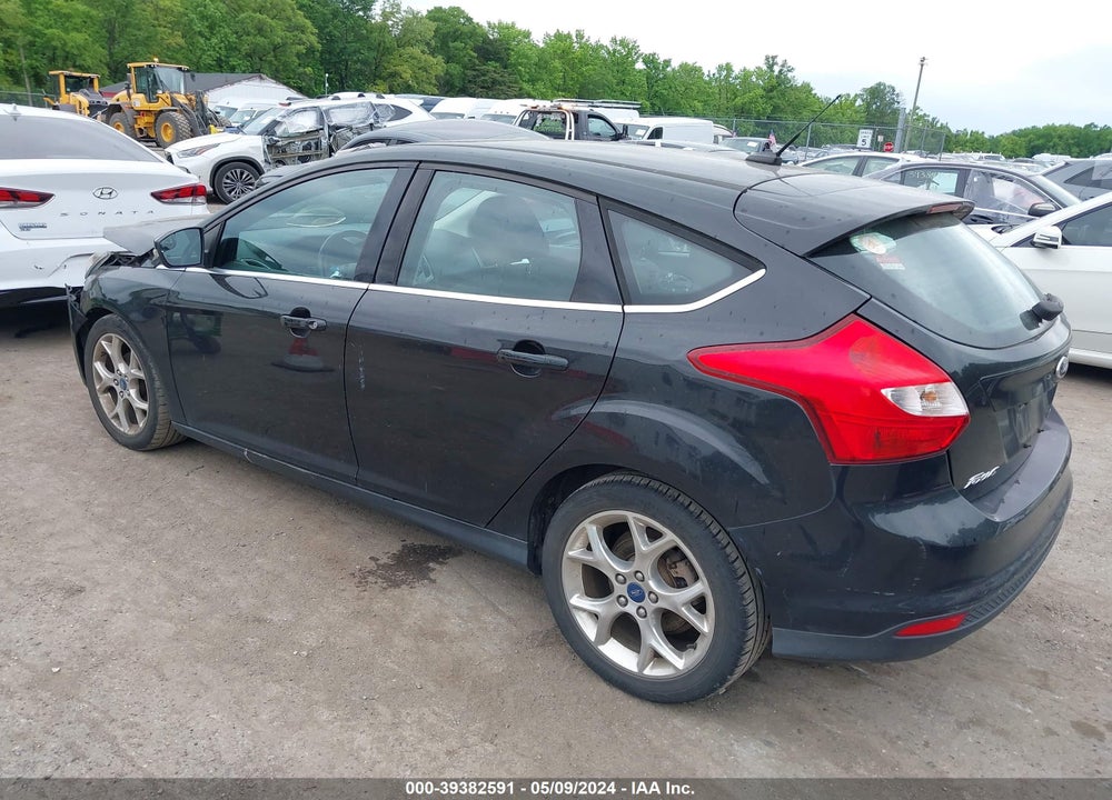 2012 FORD FOCUS TITANIUM VIN: 1FAHP3N23CL409130