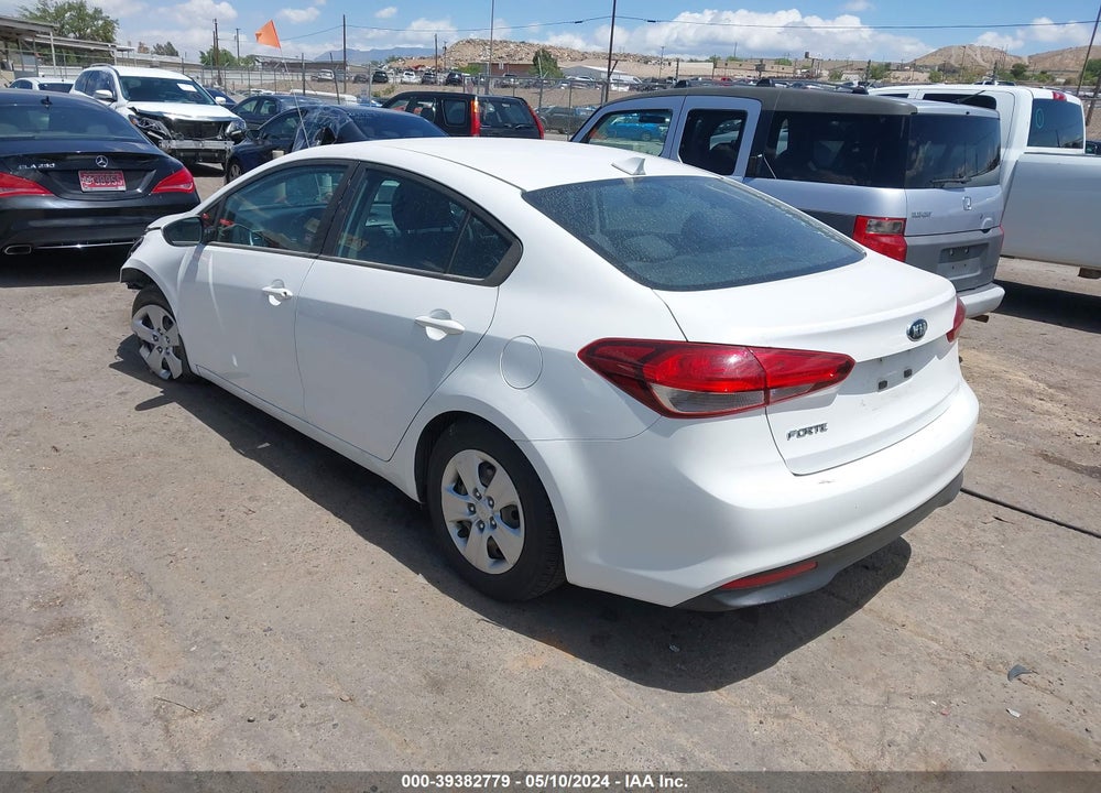 2017 KIA FORTE LX VIN: 3KPFL4A71HE044970