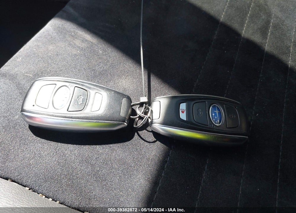 2020 SUBARU WRX STI VIN: JF1VA2E62L9817150