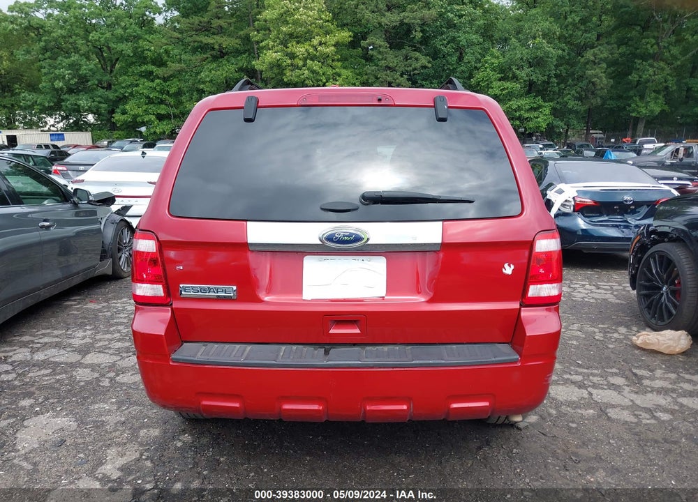 2010 FORD ESCAPE XLT VIN: 1FMCU0D70AKC03223