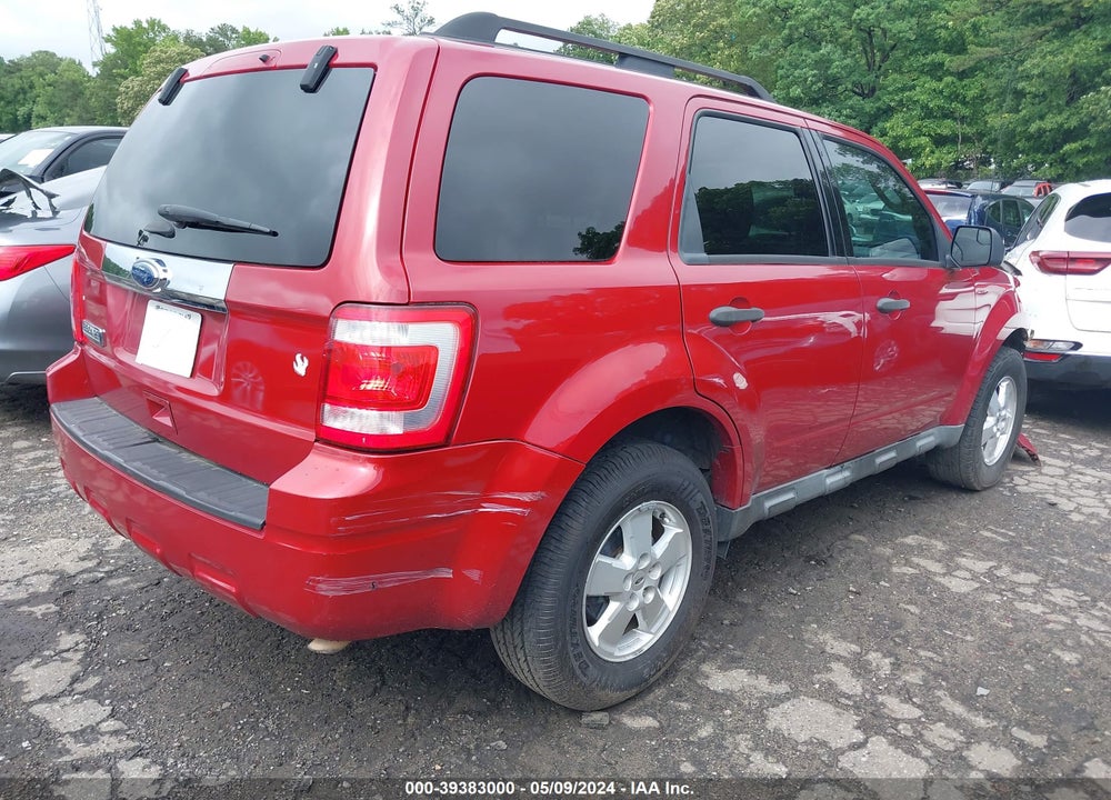 2010 FORD ESCAPE XLT VIN: 1FMCU0D70AKC03223