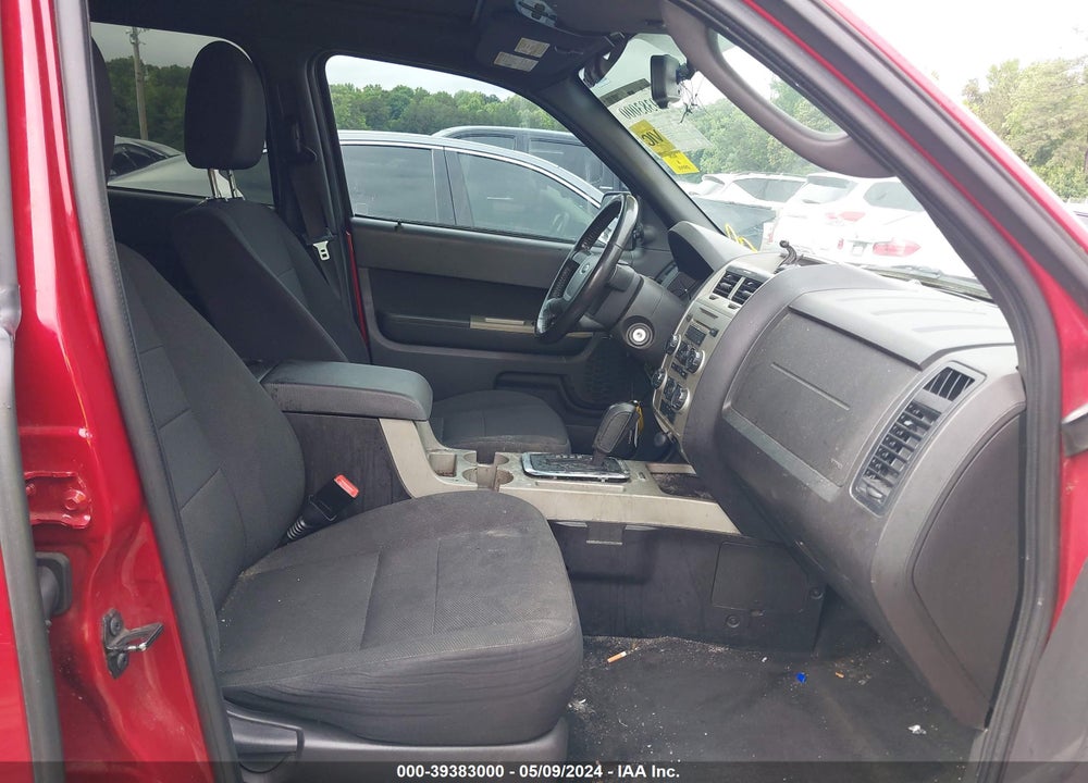 2010 FORD ESCAPE XLT VIN: 1FMCU0D70AKC03223