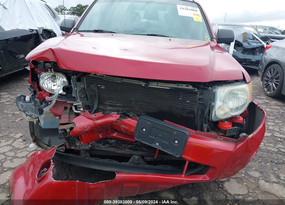 2010 FORD ESCAPE XLT VIN: 1FMCU0D70AKC03223