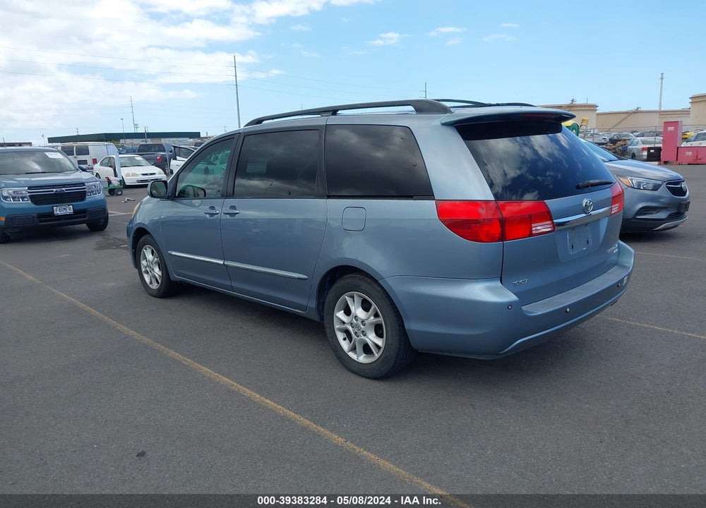 2004 TOYOTA SIENNA XLE VIN: 5TDZA22C14S009199
