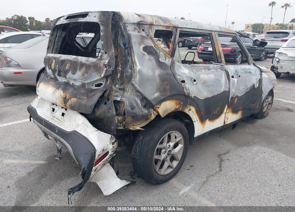 2023 KIA SOUL LX VIN: KNDJ23AU7P7855801
