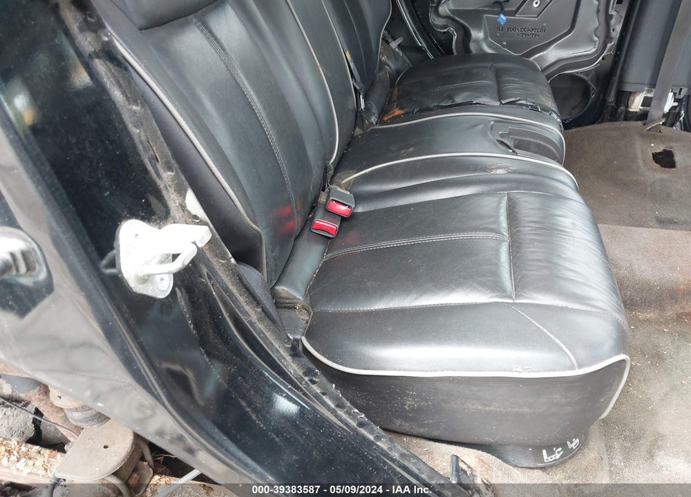 2006 HUMMER H3 SUV VIN: 5GTDN136468104941