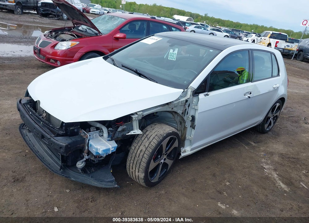 2015 VOLKSWAGEN GOLF GTI 2.0T SE 4-DOOR VIN: 3VW5T7AU4FM079277