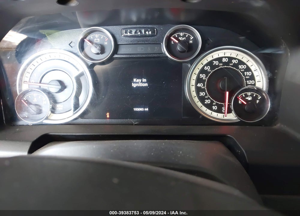 2016 RAM 1500 BIG HORN VIN: 3C6RR7LTXGG383650