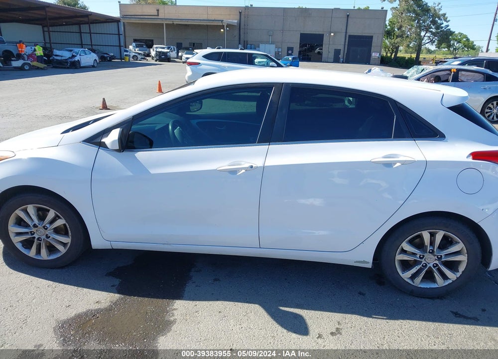 2014 HYUNDAI ELANTRA GT VIN: KMHD35LH4EU185978